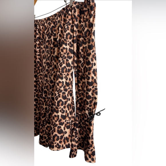 NWOT Leopard Print Off-Shoulder Romper Stretchy Size 3XL - Picture 7 of 7
